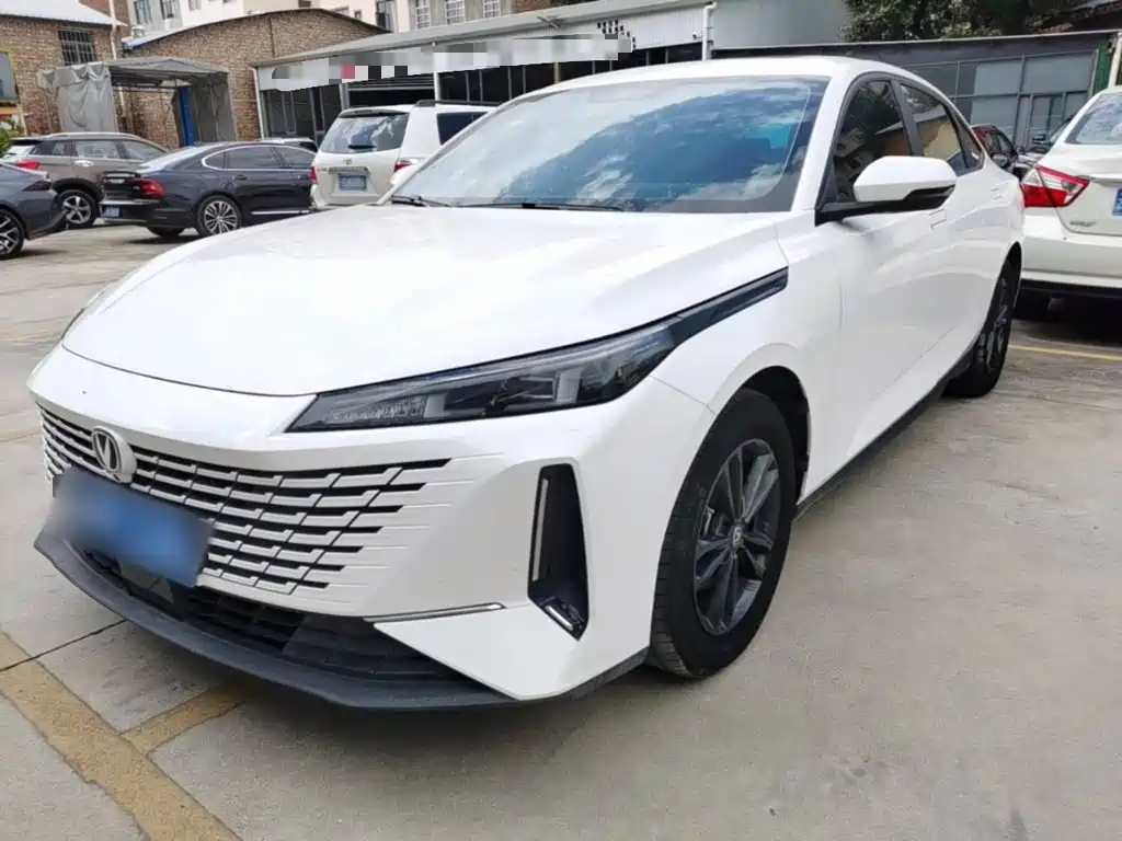 Changan Yida 2024 2023 Blue Whale NE 1.5T GDI DCT Enjoyment Edition