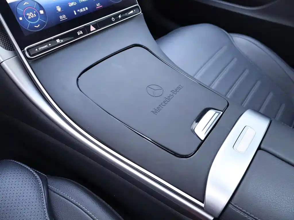 Фото 12 - Mercedes-Benz C-Class