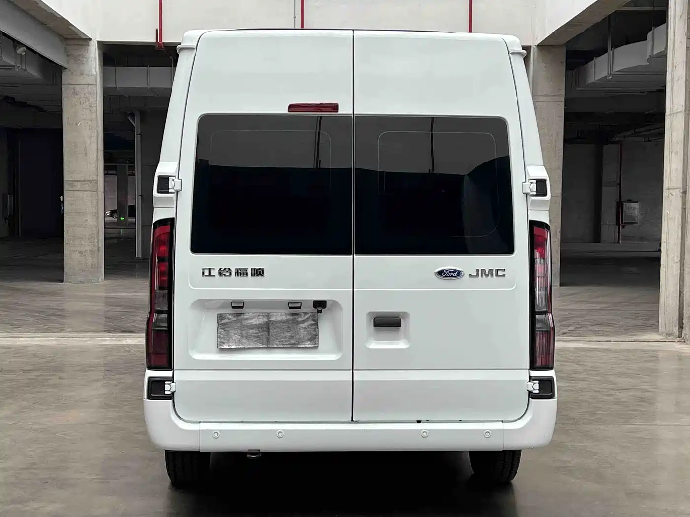 Jiangling JMC Fushun 2024 2025 2.0T Automatic Diesel Long Wheelbase High Roof Passenger Version Business Van 9-seater