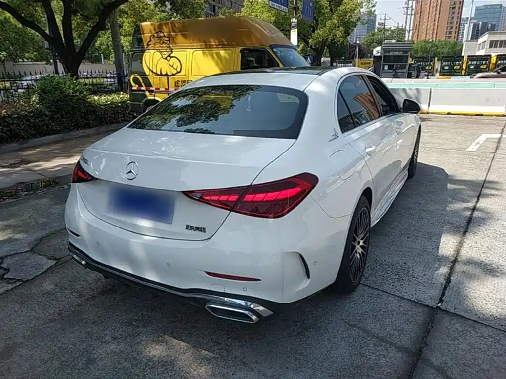 Mercedes-Benz C-Class 2024 Second Facelift C 260 L Sport фото 5