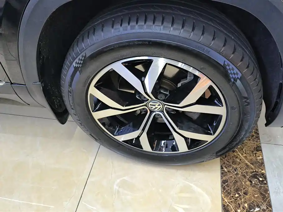 Volkswagen Teramont 2017 380TSI 4WD Luxury Edition фото 6