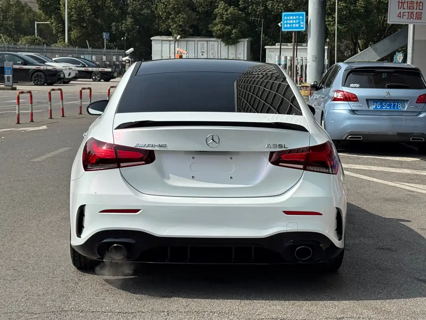Mercedes-Benz A-Class AMG 2023 Model Year AMG A 35 L 4MATIC фото 5