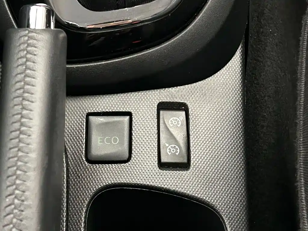 Фото 17 - Renault Captur