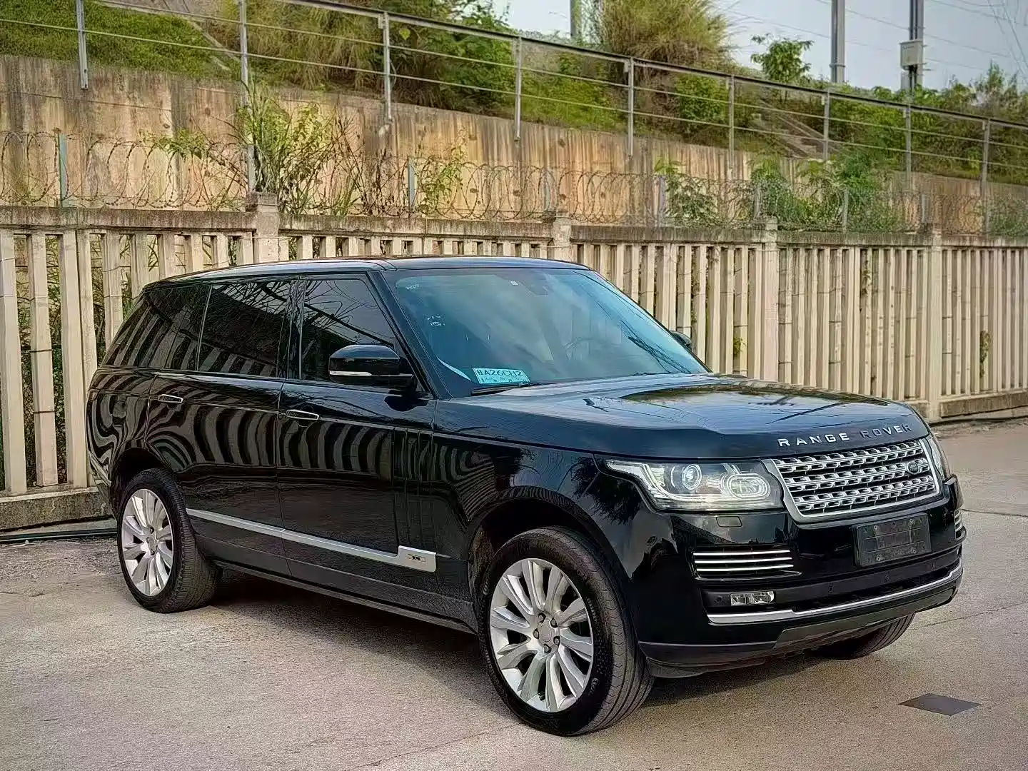 Фото 3 - Land Rover Range Rover