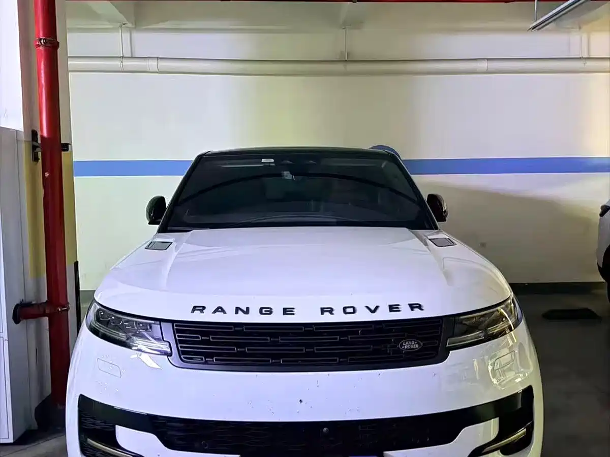 Land Rover Range Rover Sport 2024 2024 400PS Dynamic SE