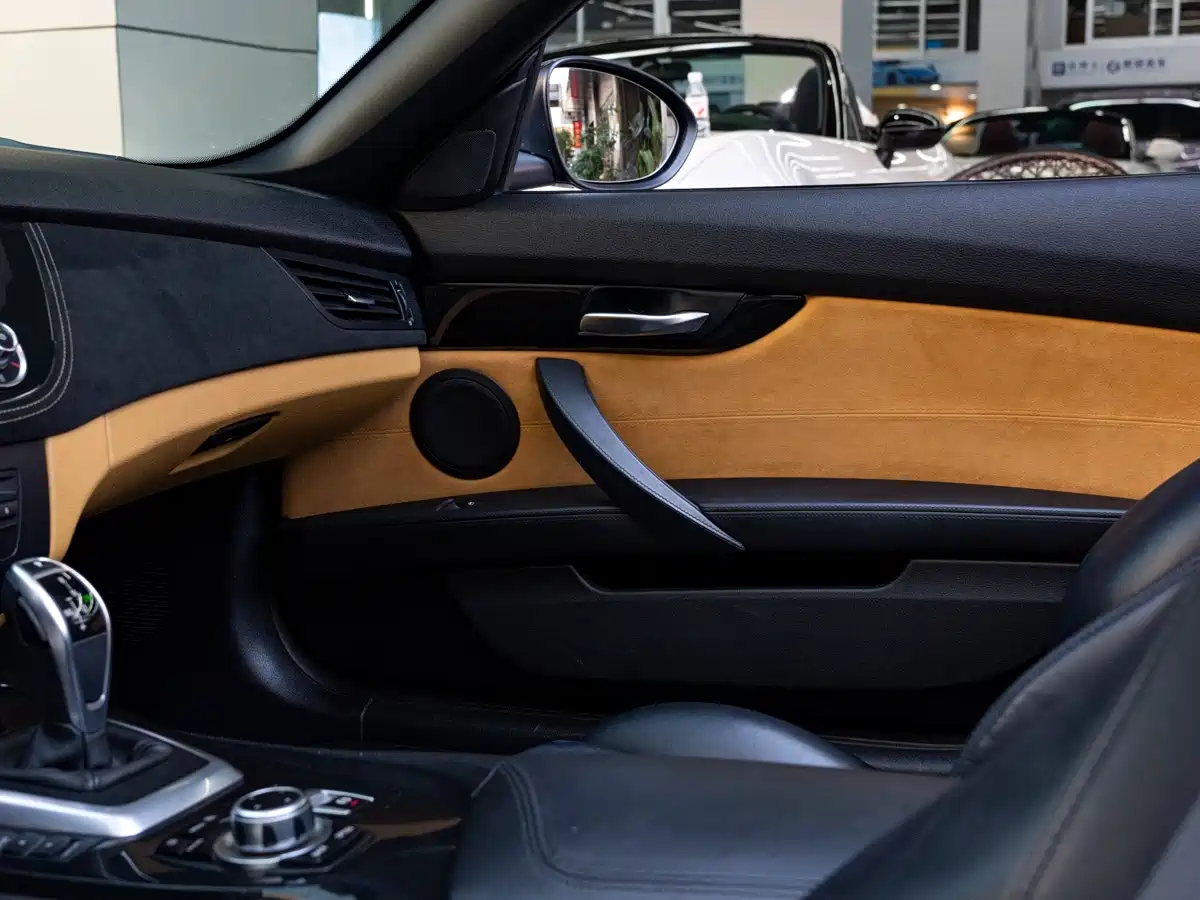 BMW Z4 2012 2011 sDrive35is Flame Ultimate Edition