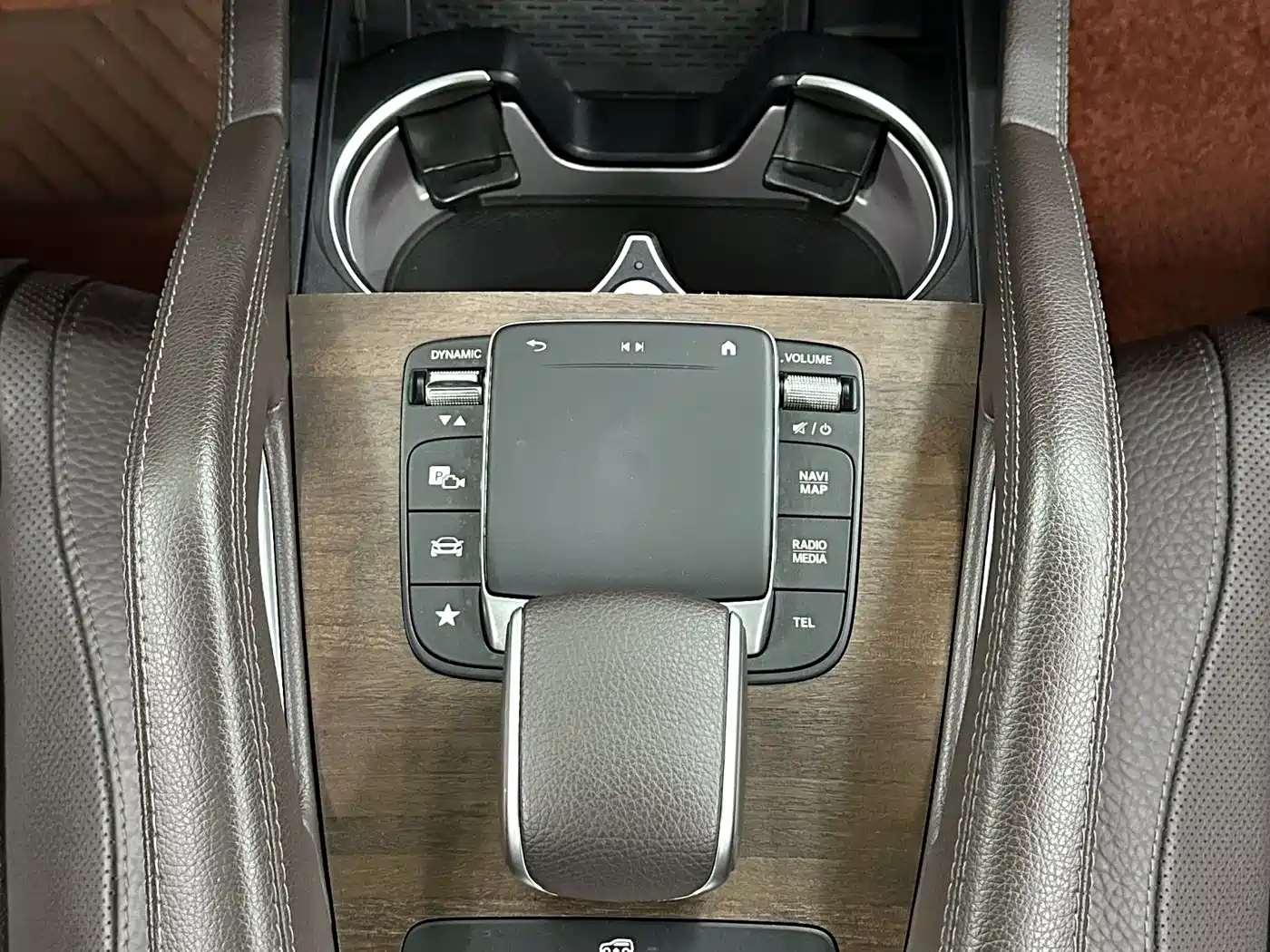 Mercedes-Benz GLS 2021 GLS 450 4MATIC Luxury фото 21