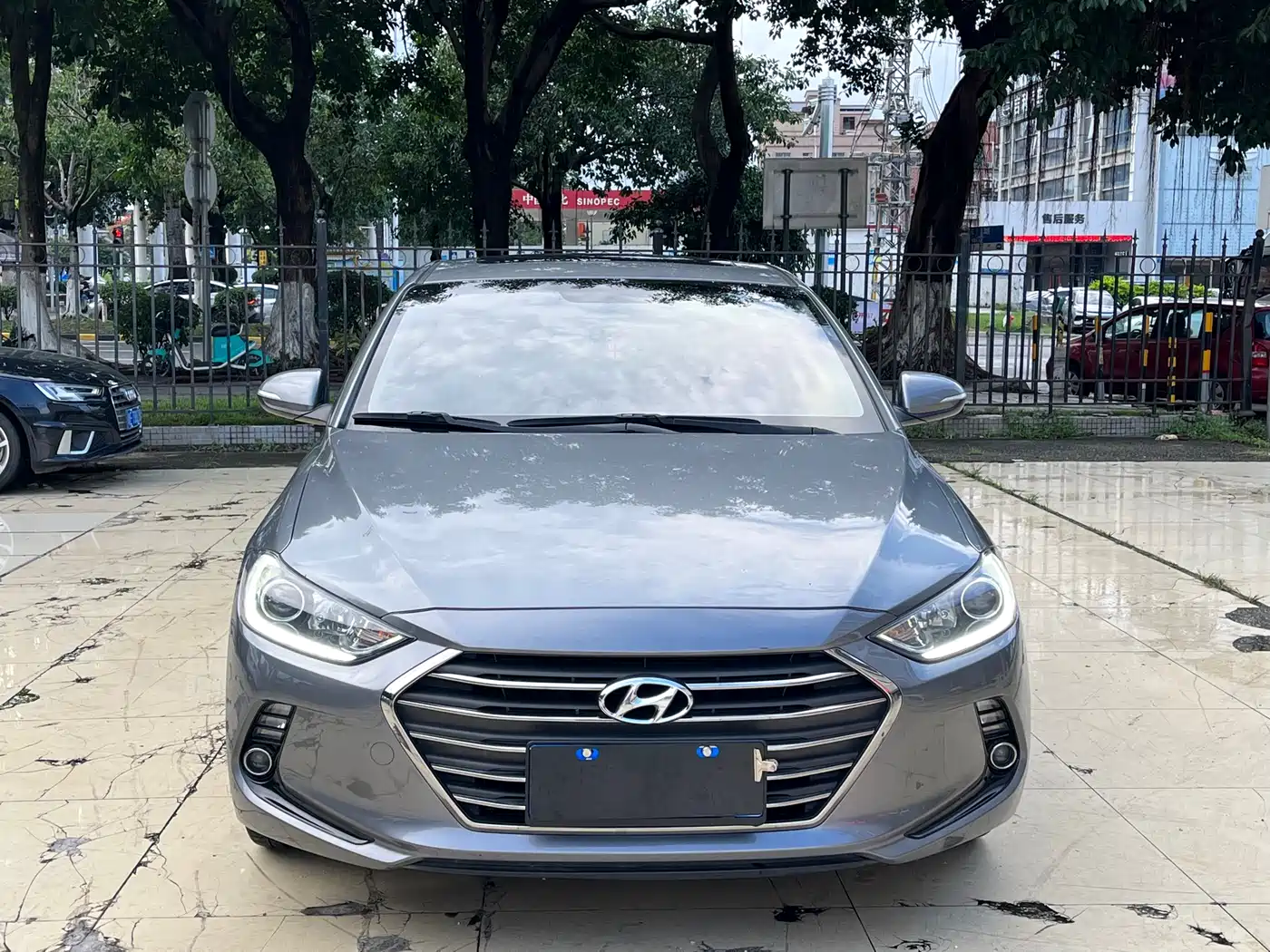 Hyundai Elantra 2016 Model 1.6L Automatic Smart Elite фото 4