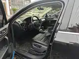 Фото 4 - Volkswagen Touareg