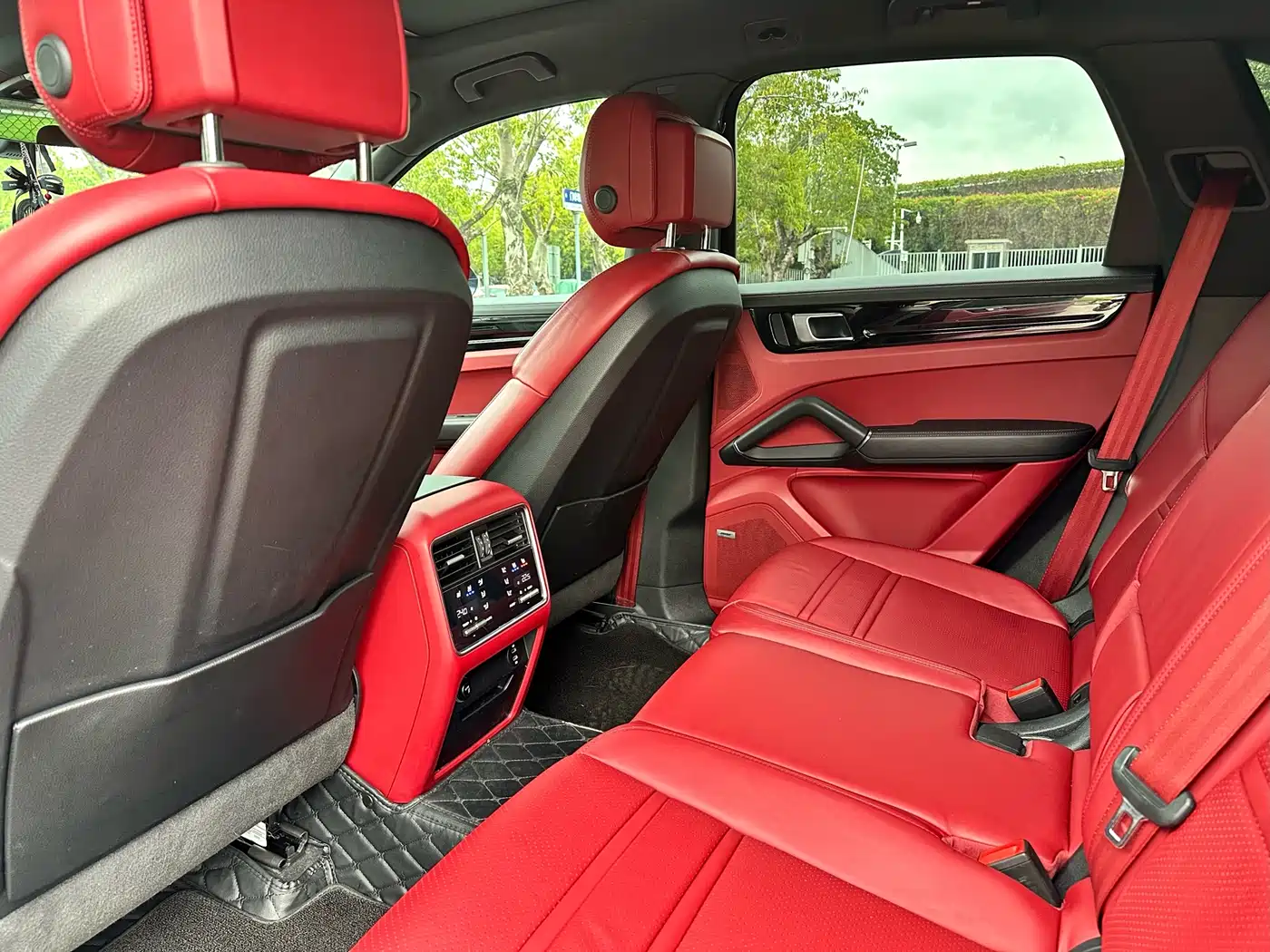 Porsche Cayenne New Energy 2021 Cayenne E-Hybrid 2.0T фото 8