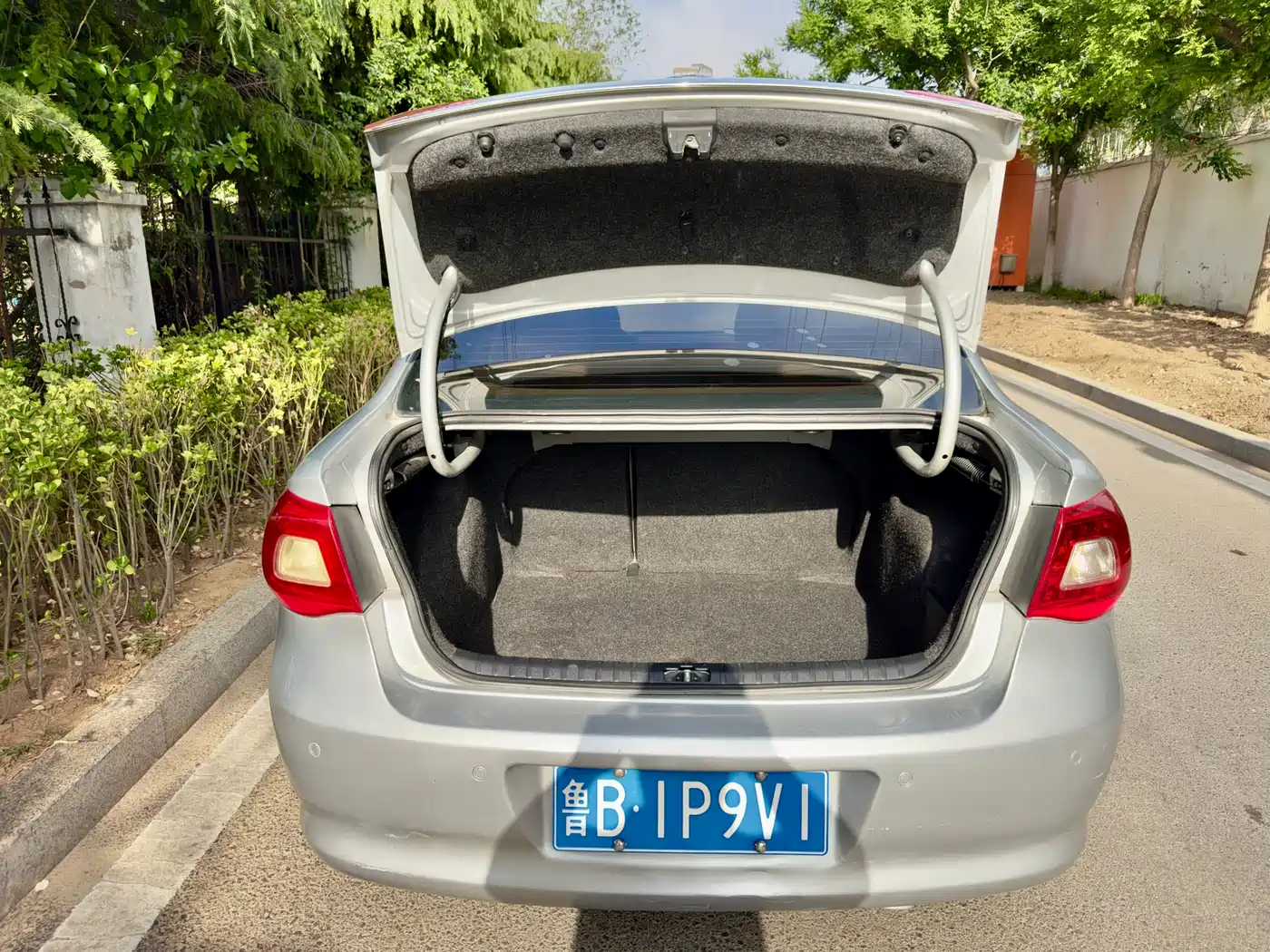 Volkswagen Bora 2008 Model 1.6L Automatic Comfort фото 21