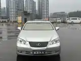 Фото 2 - Lexus ES