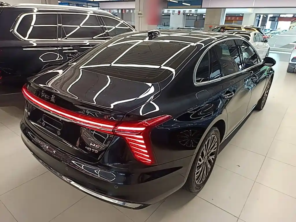 Hongqi H5 2026 2025 2.0T Automatic Flag Celebration 500,000 Units Anniversary Edition