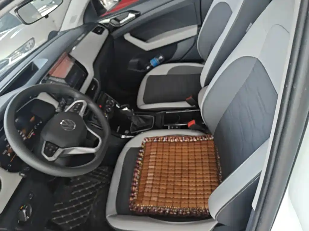 Volkswagen Tharu 2025 2025 New Edge 1.5L Aspiration Edition