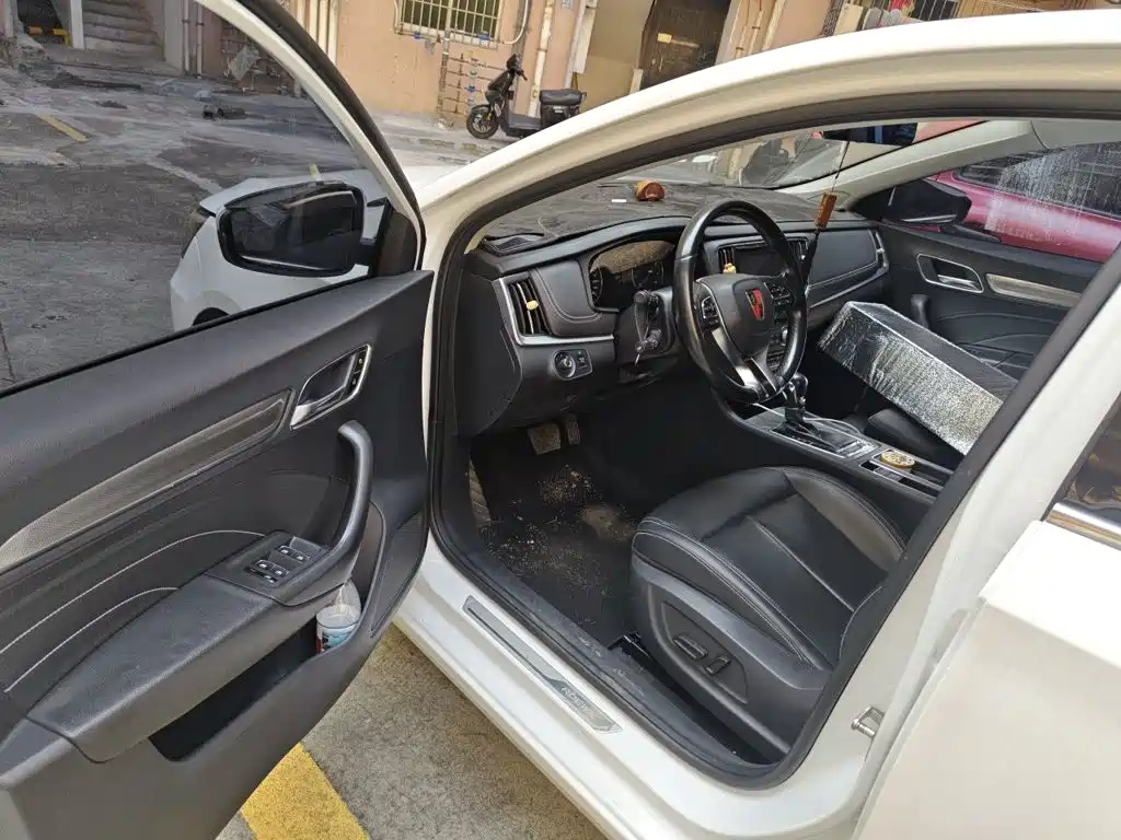 Roewe i6 2018 2018 20T Automatic Flagship Edition