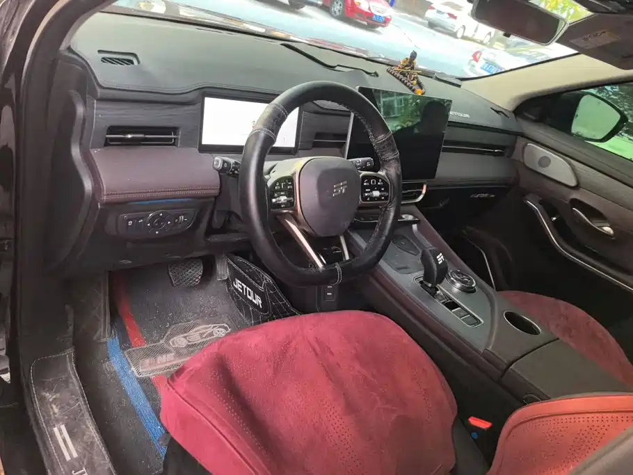 Jetour X90 PRO 2025 2024 2.0T DCT Luxury 5-Seater