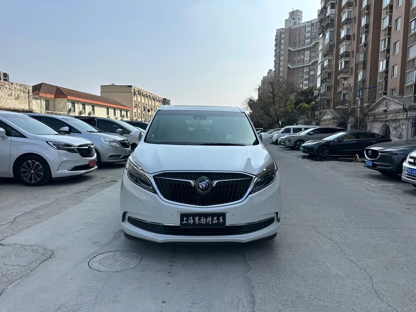 Buick GL8 2018 ES 28T Flagship Type China VI фото 2