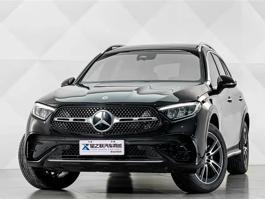 Фото 2 - Mercedes-Benz GLC
