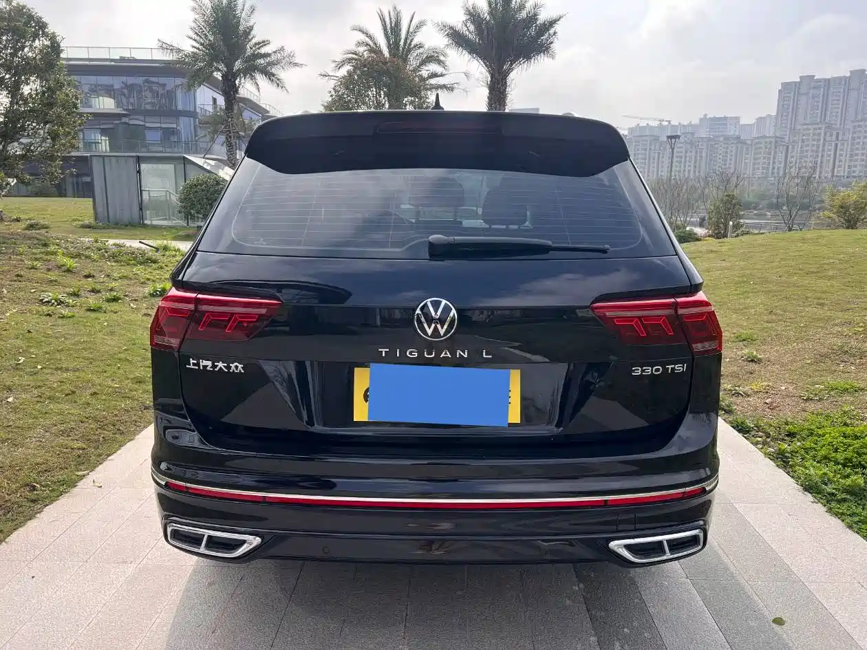 Volkswagen Tiguan L 2022 330TSI Auto 2WD R-Line Premium Edition фото 5