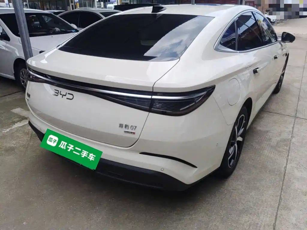 BYD Seal 07 DM-i 2025 2026 DM-i 1.5T 230km Flagship