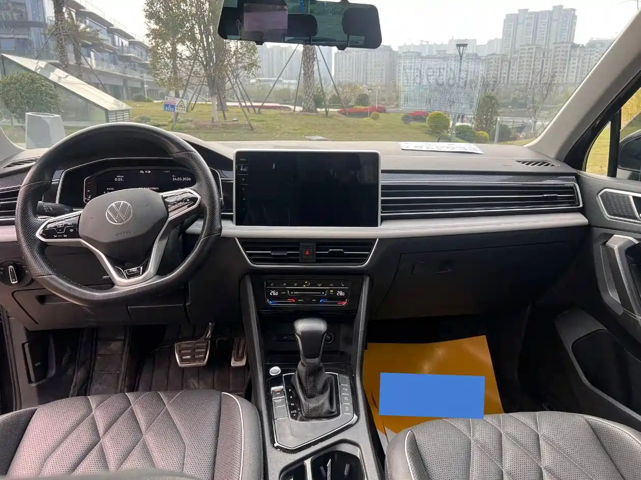 Volkswagen Tiguan L 2022 330TSI Auto 2WD R-Line Premium Edition фото 9