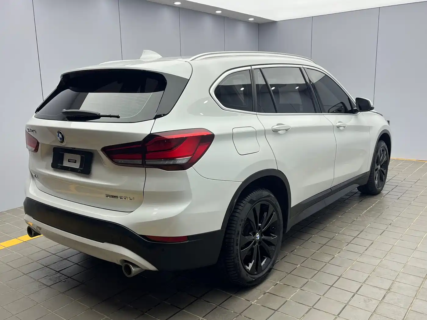 BMW X1 2021 Facelift sDrive20Li Fashion фото 7