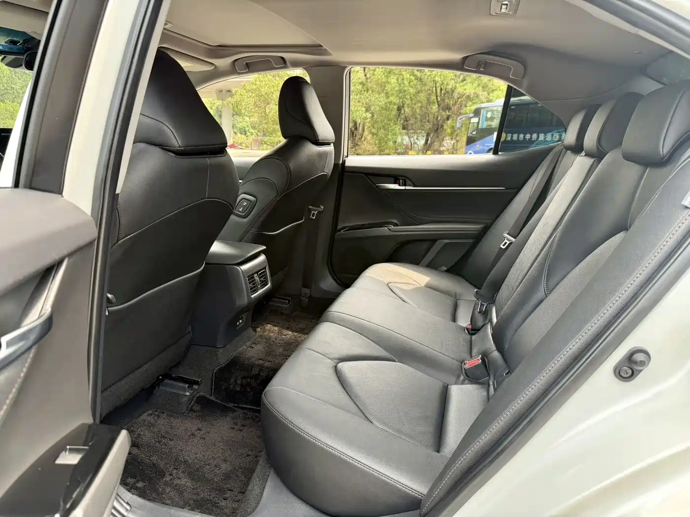 Toyota Camry 2021 2.0G Luxury Edition фото 7