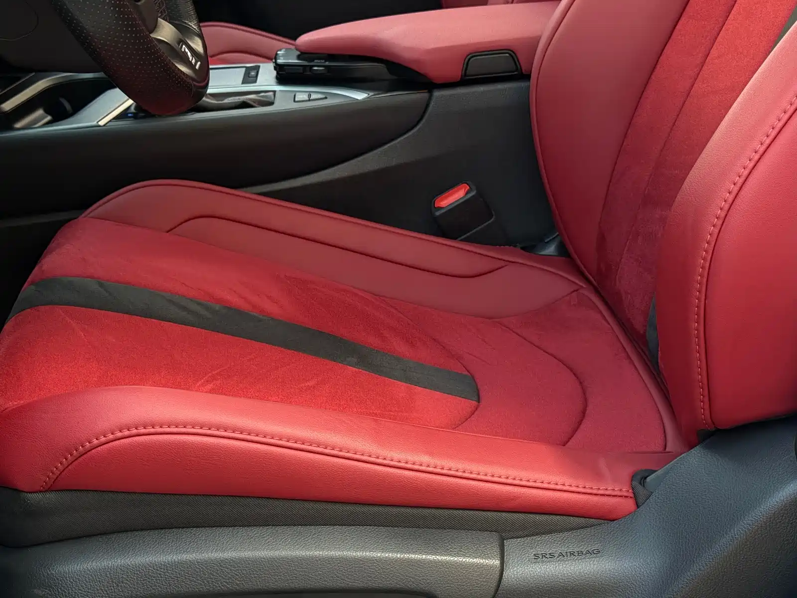 Photo 16 - Lexus UX