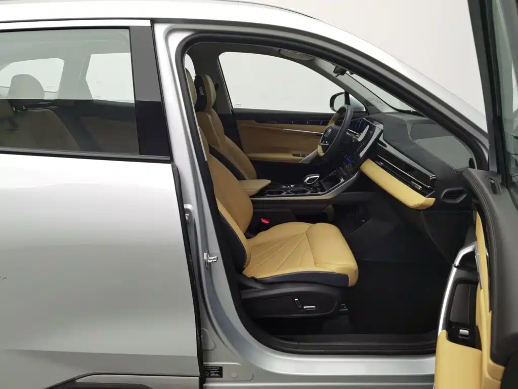 Geely Atlas L 2023 2023 2.0TD DCT Premium Model