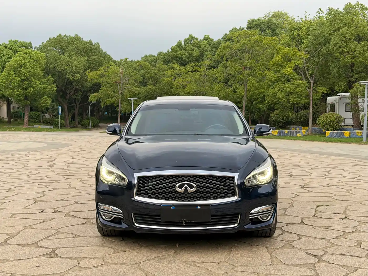 Infiniti Q70 2016 2017 Q70L 2.5L Enjoyment Edition