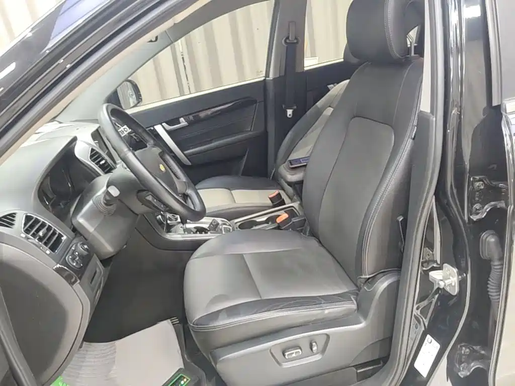 Chevrolet Captiva 2017 2015 2.4L AWD Flagship 7-Seater