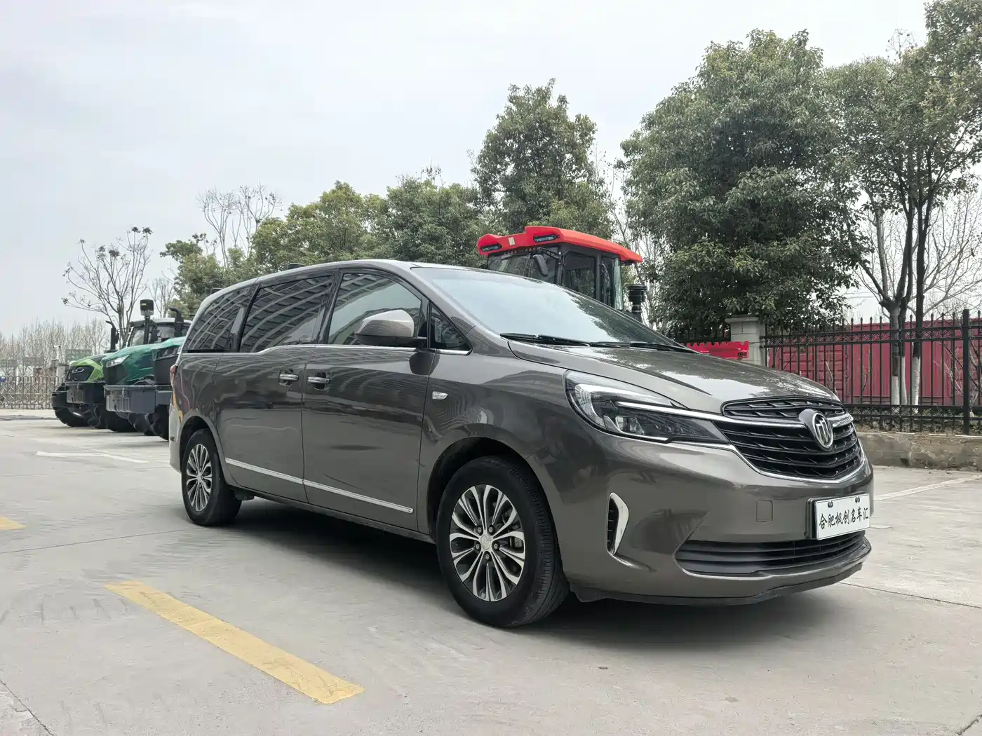 Buick GL8 2020 Model Land Business Class 652T Luxury фото 3