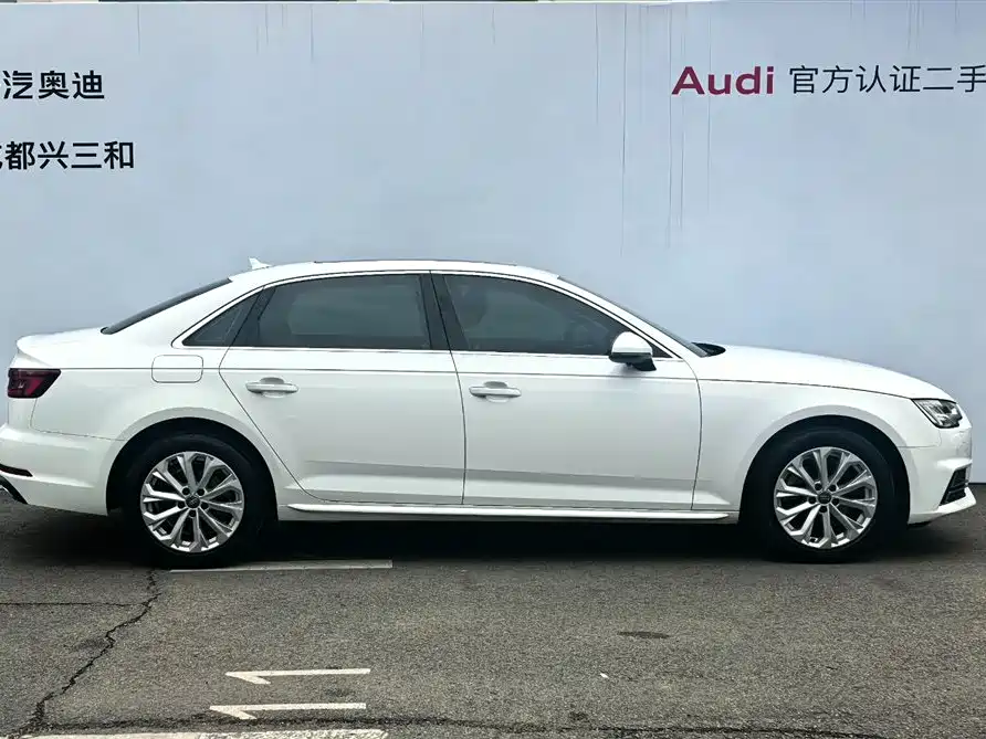 Audi A4L 2019 40 TFSI Progressive (China VI) фото 3