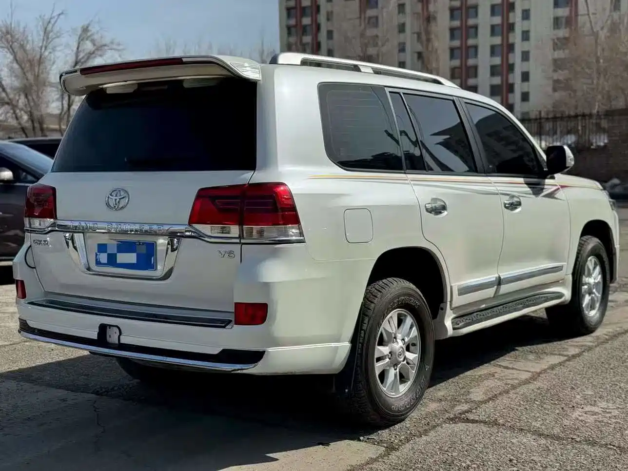 Toyota Land Cruiser (Import) фото 9