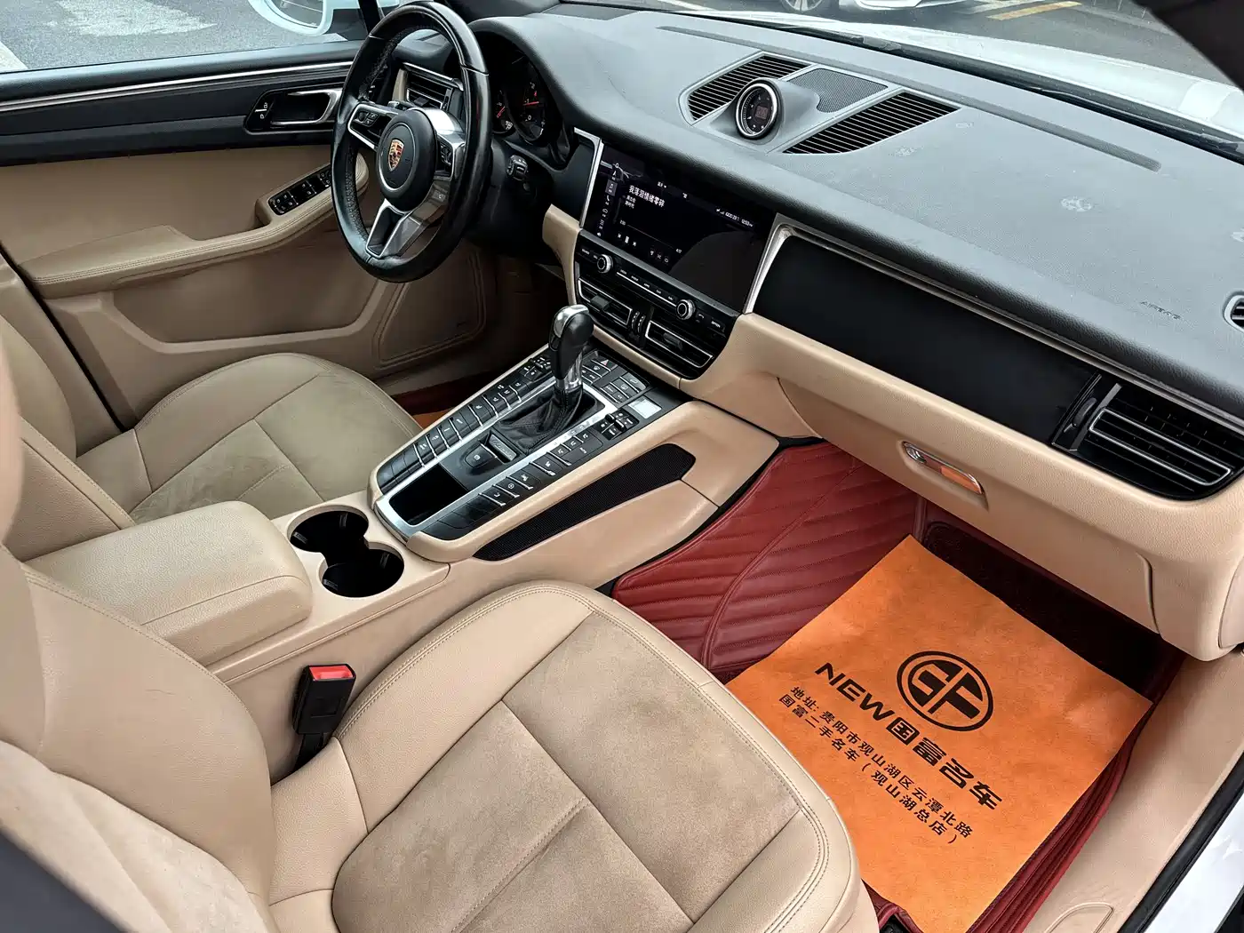 Porsche Macan 2018 Macan 2.0T фото 8