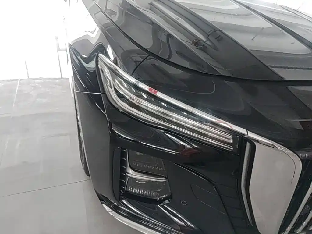 Hongqi H5 2026 2023 2.0T Auto Smart Connect Flag Comfort