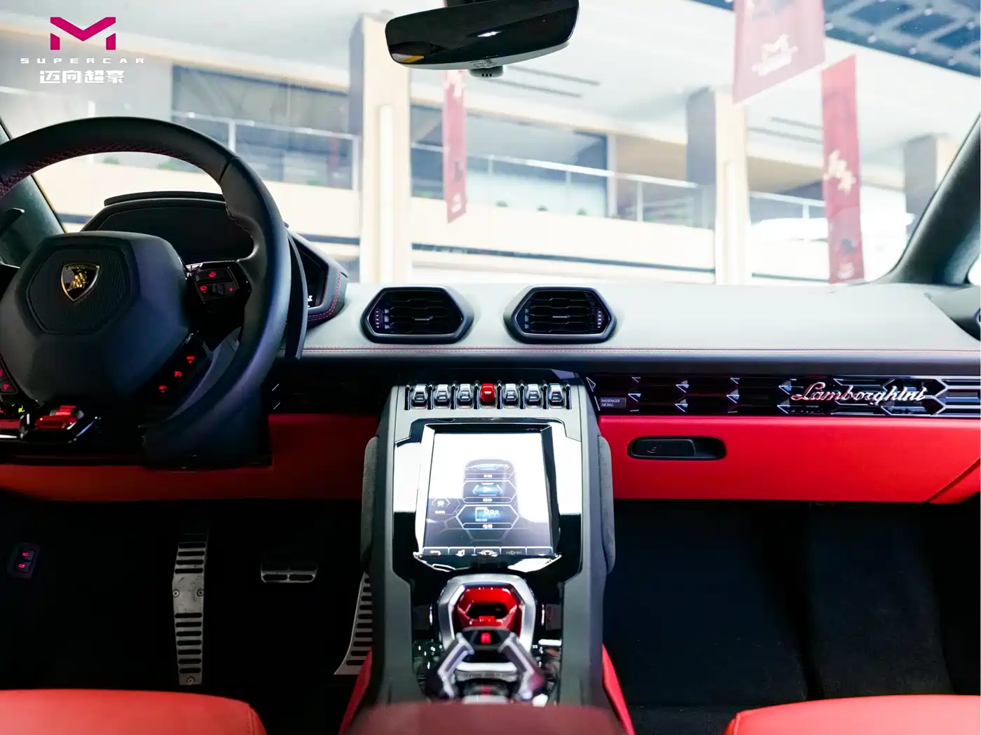 LAMBORGHINI HURACÁN