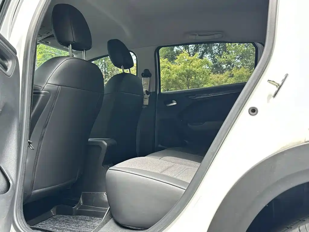 Фото 6 - Citroën C3-XR