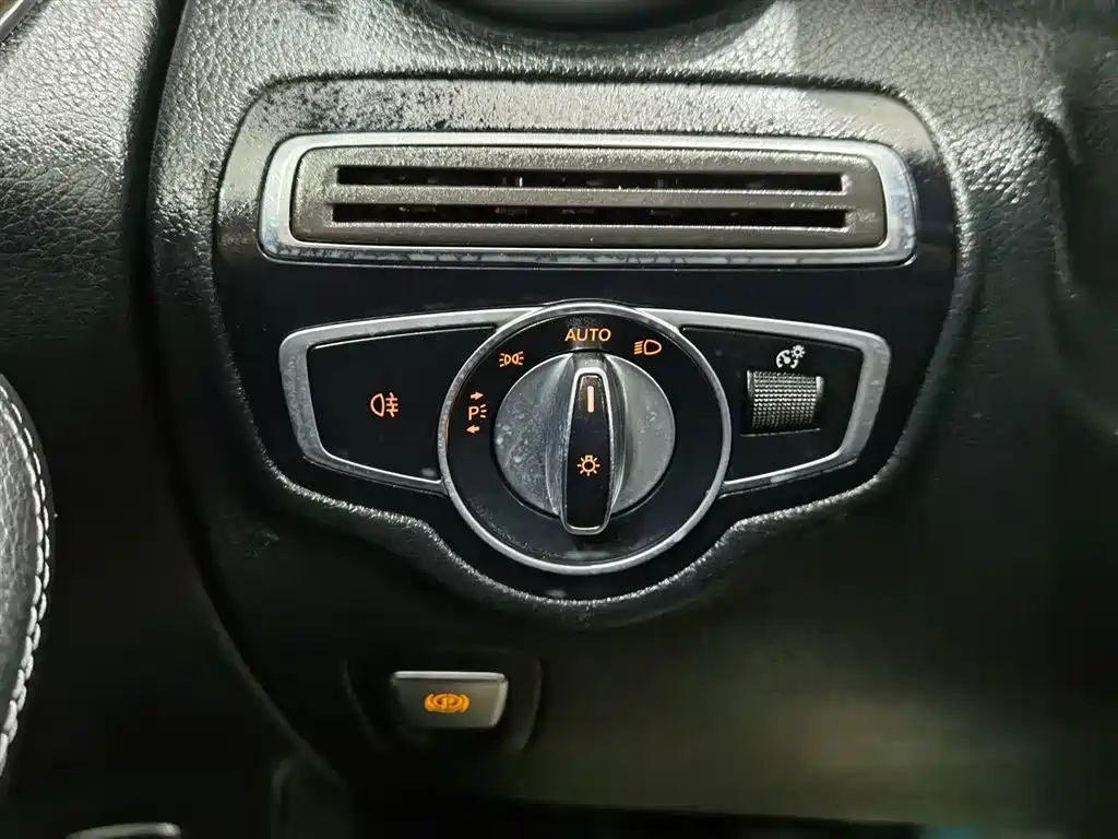 Mercedes-Benz GLC 2019 GLC 260 L 4MATIC Dynamic фото 21