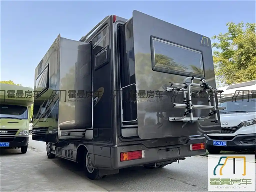 Zhongyi Motorhome Sprinter RV 2016 Model Sprinter Dual Expansion Type C RV фото 17