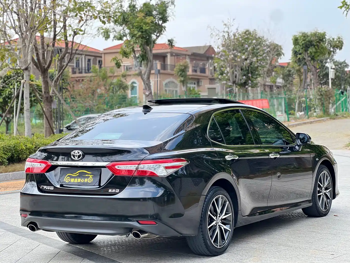 Toyota Camry 2021 2.5G Luxury Edition фото 7
