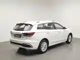 Фото 2 - Roewe Ei5