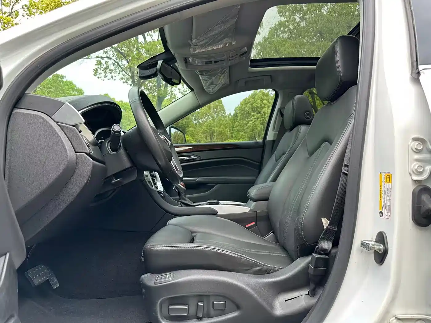 Cadillac SRX 2015 3.0L Elite фото 8
