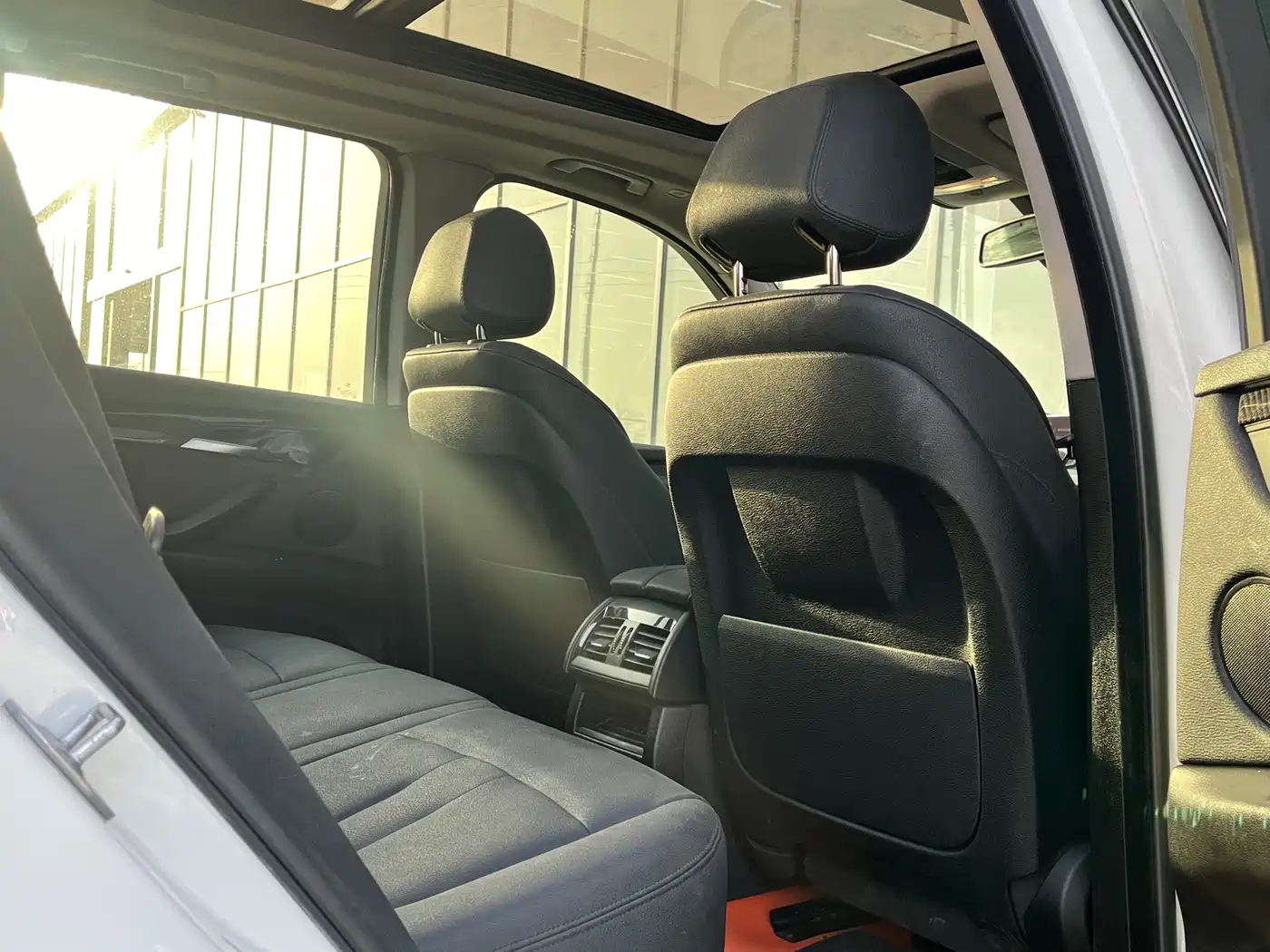 BMW X5 (Import) 2018 xDrive35i Elegant Model фото 15