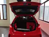 Фото 10 - Geely Vision X3