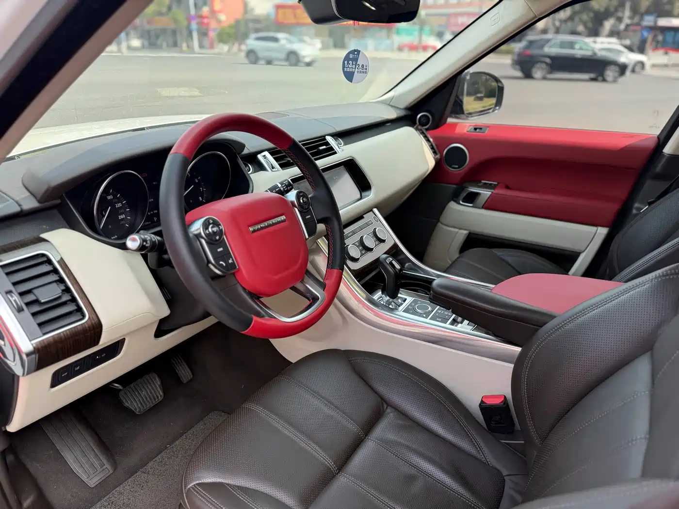 Land Rover Range Rover Sport 2017 3.0 SC V6 HSE фото 5