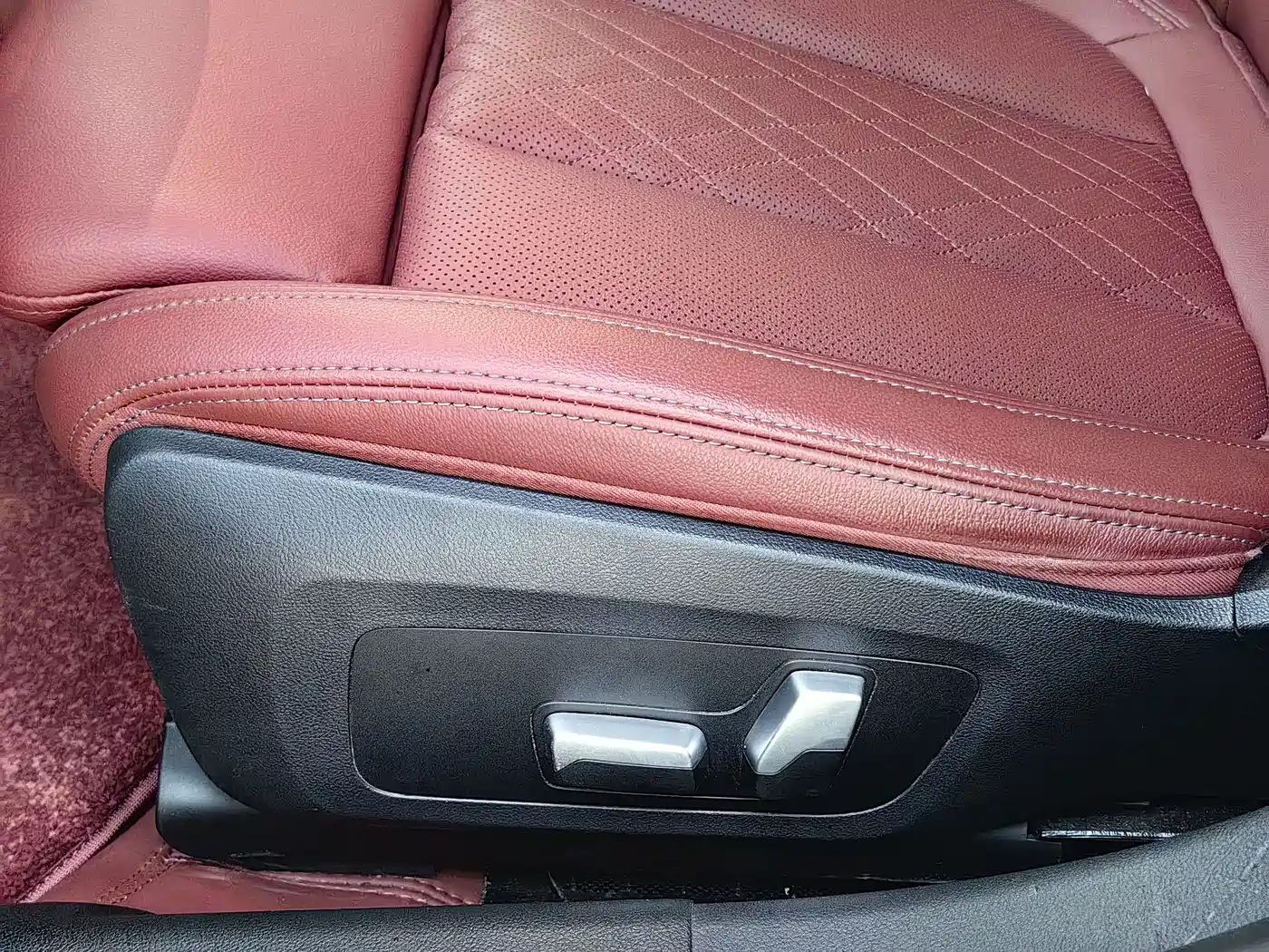 BMW 3 Series 2022 325Li M Sport Package фото 6