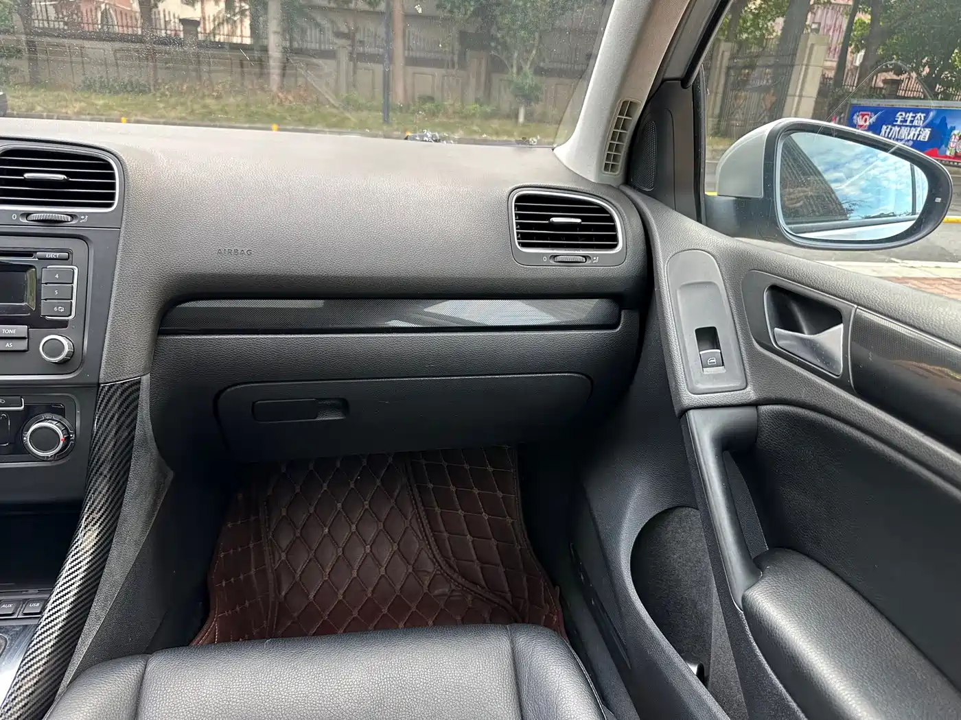 Volkswagen Golf 2011 1.4TSI Auto Comfort фото 14
