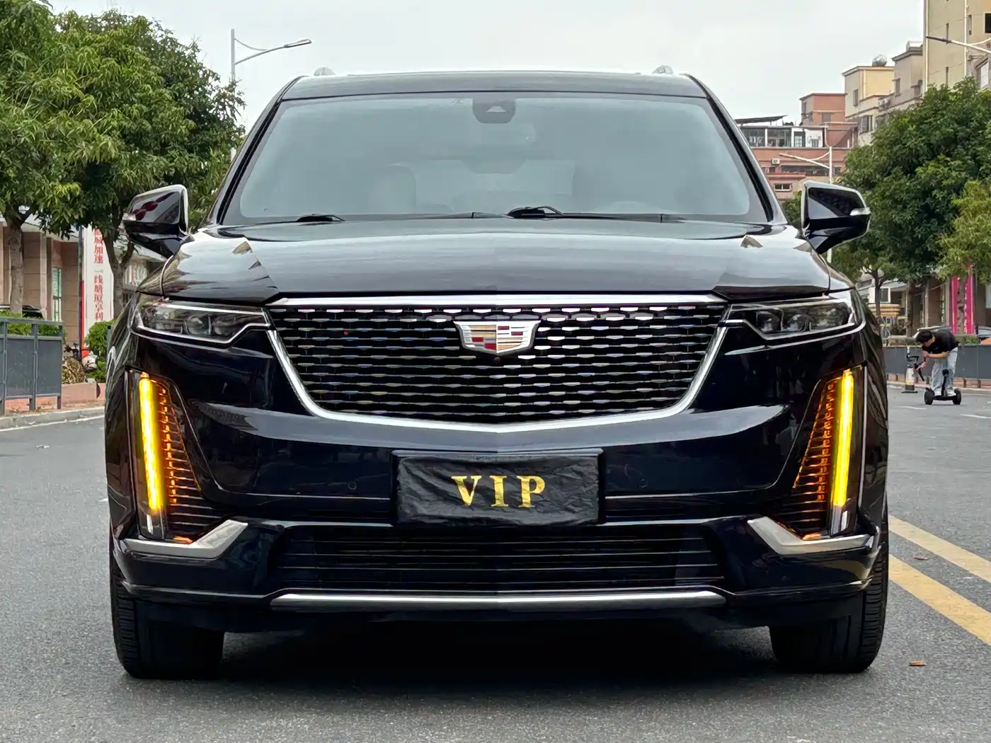 CADILLAC XT6