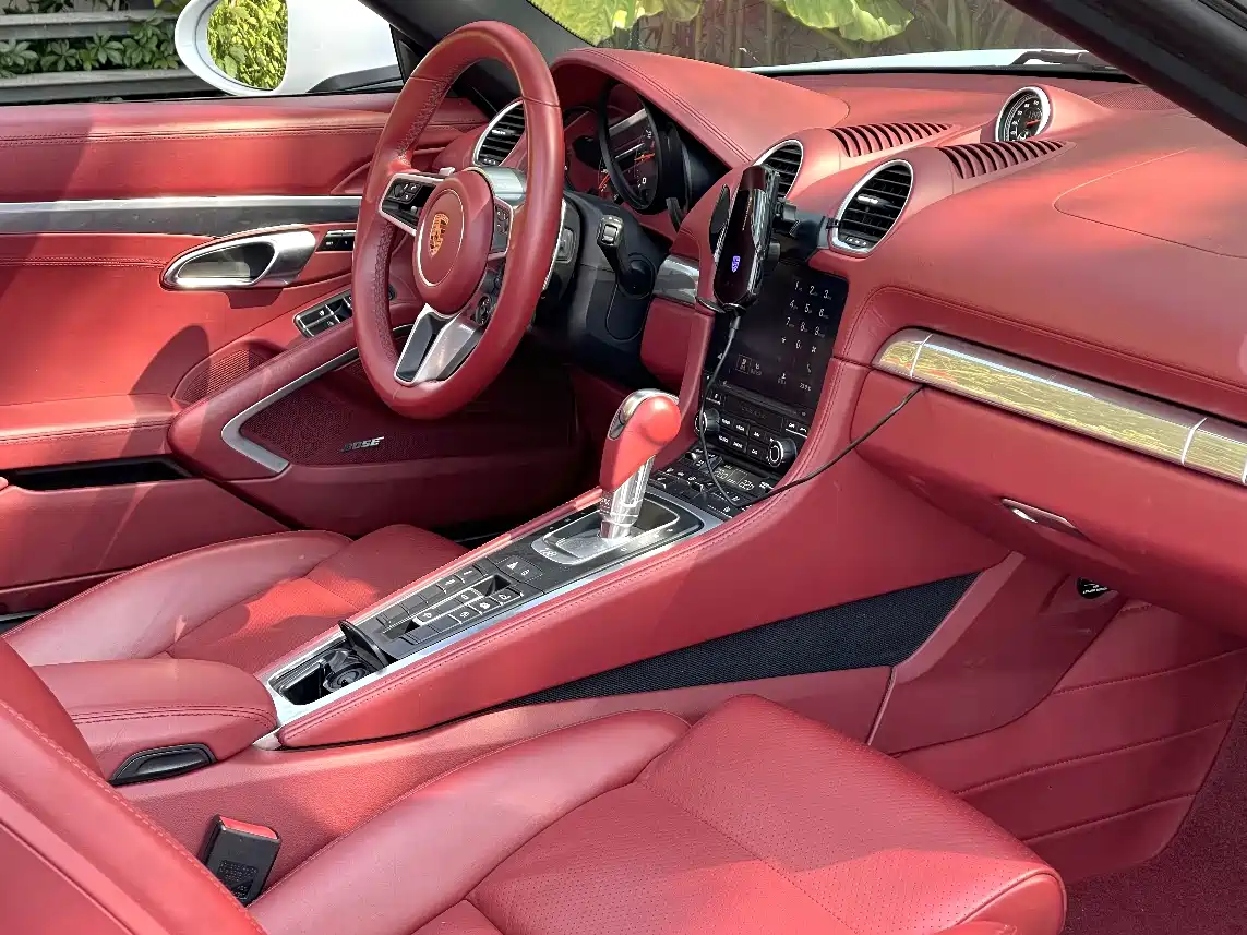 Porsche 718 2020 Boxster 2.0T фото 14